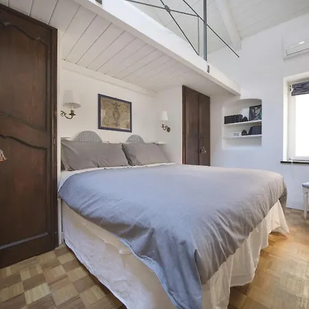 Apartment Hostdomus - Almare